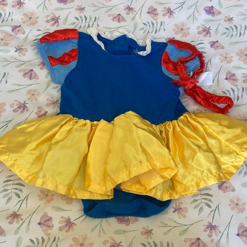 Disney Store Baby 12-18M Snow White Halloween Costume Tutu Dress Bodysuit